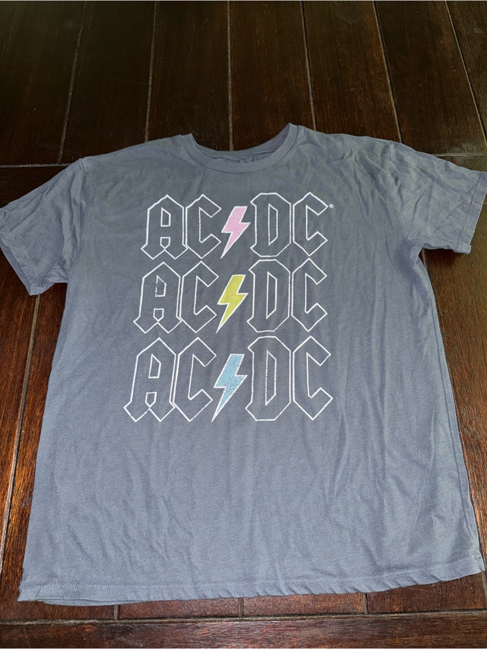 AC/DC men’s Gray Graphic Tee with Multicolor Lightning